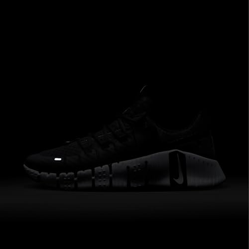 Nike Men's Free Metcon Cross Trainer 8 US Black - Flexible & Supportive Workout Shoe