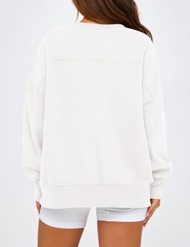 Women's Crewneck Fleece Sweatshirt - Medium White Pullover