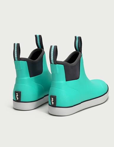 HUK Girls' Rogue Wave Deck Shoes - Bermuda 10 - Nautical Sneakers for Kids