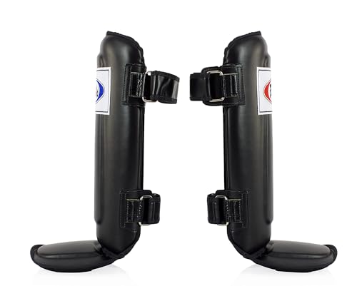 Fairtex Lightweight Muay Thai MMA Shin Guards Medium Black - Articulated Padding