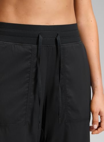 CRZ YOGA Ease Line Straight Leg Crop Pants - Medium Black 24" Workout Leggings