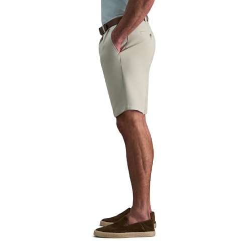 Haggar Men's Classic Fit Cool 18 Short - Expandable Waist, Pleat Front, Solid Gabardine, Size 38