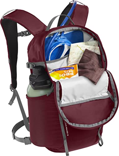 CamelBak Cloud Walker 18 Hydration Backpack for Hiking, 2.5L Reservoir