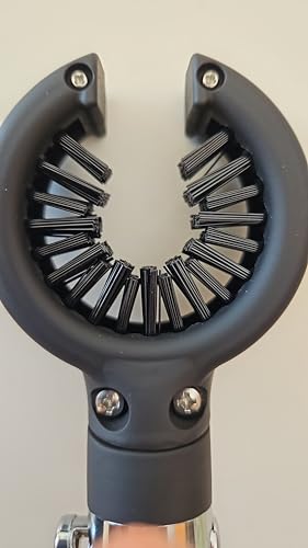 Golf Grip Cleaning Brush with Water Dispenser - Easy Golf Handle Care