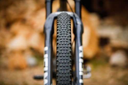 Continental Magnotal 29x2.40 Trail Tubeless Mountain Bike Tire - E25 E-Bike Rated