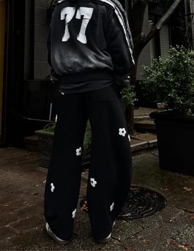 Medium Black Baggy Wide Leg Sweatpants with Flower Embroidery - Casual Y2K Lounge Trousers