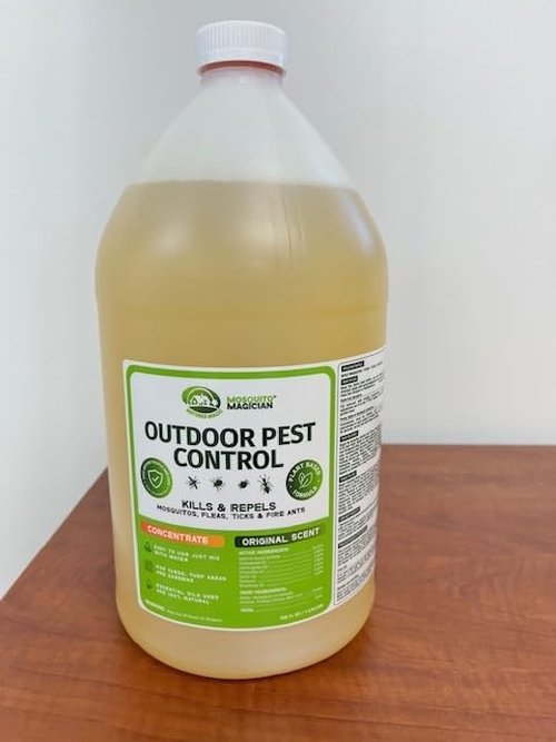 Mosquito Magician Liquid Concentrate - Effective Mosquito, Flea & Fire Ant Yard Spray, Pet Safe, 1 Gallon