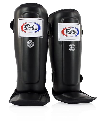 Fairtex Lightweight Muay Thai MMA Shin Guards Medium Black - Articulated Padding