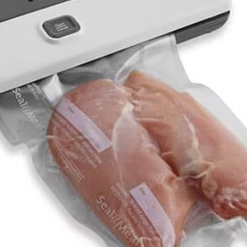 FoodSaver Manual Vacuum Sealer with Starter Kit - Food Preservation System