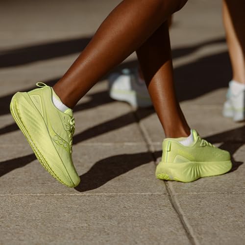 Saucony Women's Triumph 22 Running Sneakers - Moon Variation