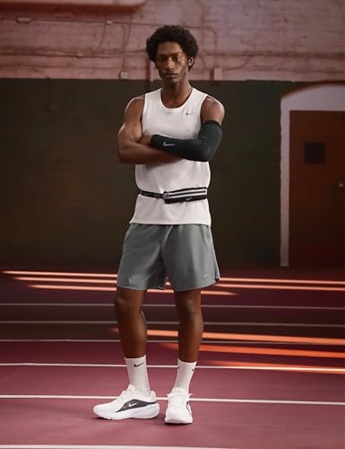 Nike Men's Downshifter 14 Road Running Shoes Summit White/Metallic Silver/Black/White