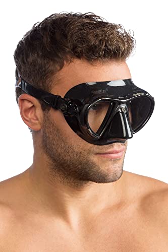 Cressi Nano Low Volume Adult Diving Mask - Black/Black, Freediving & Spearfishing