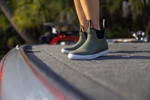 HUK Women's KC Marine Blue Rogue Wave Boots - Performance Fishing Footwear