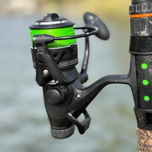 Whisker Seeker Bait Runner Series Spinning Reel Black 50 Series