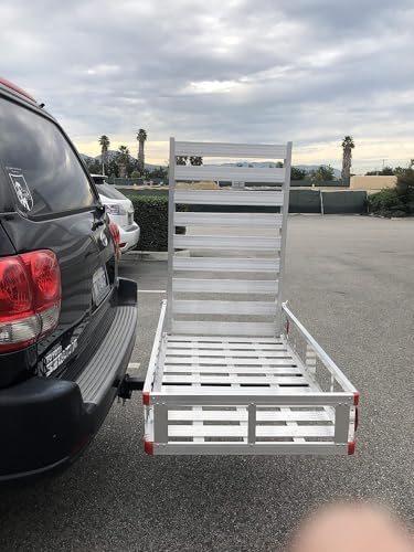 50 Inch x 29.5 Inch Aluminum Hitch Mount Cargo Carrier with Ramp - 500 lb Capacity