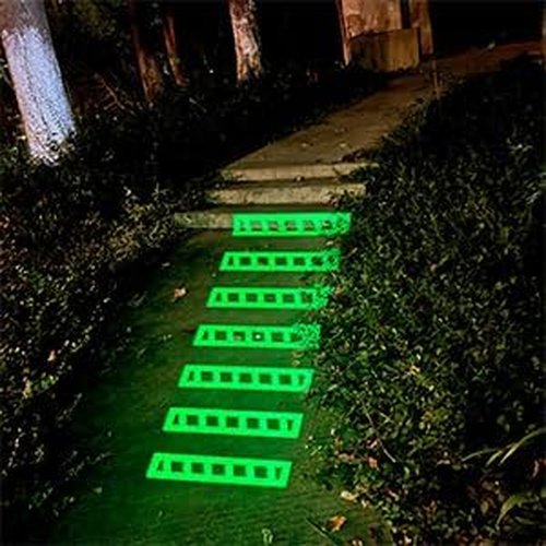 Danpon-PL-21, Laser Point Zebra Crossing- LED Pedestrians Crossing the Road are Advised Can be Mounted on Elderly Walking Canes, Bicycles. Pet Cat/Dog usable at Night Laser Class 2 and IEC60825