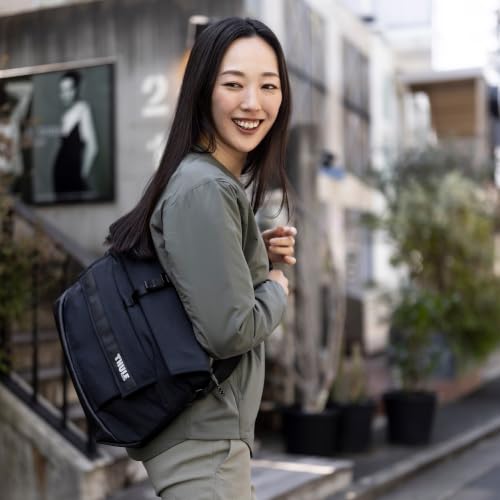 Thule Paramount 14L Crossbody Bag - Black Water-Resistant Nylon