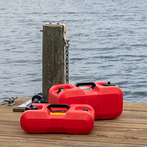 Scepter 3-Gallon Portable Marine Fuel Tank with Built-In Gauge & Vented Cap - Underseat Design