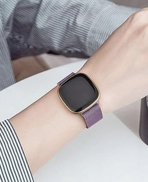 2 Packs Stainless Steel Metal Bands Compatible with Fitbit Versa 2 Bands Women, Metal Mesh Loop Adjustable Replacement Strap for Fitbit Versa/Versa Lite/Versa SE Smart Watch (S)