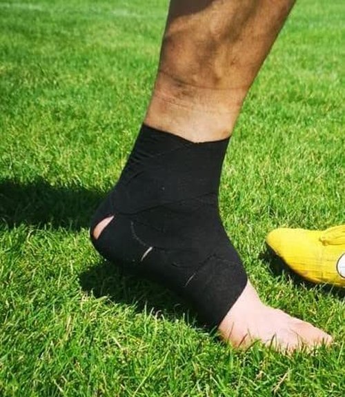 12 Pack Black Athletic Tape (45ft Rolls) - Athletes Trainers Injuries & First Aid - Premium Medical Sports Tape - Wrap & Support Ankles & Wrists - Easy Tear Design with Zinc Oxide & No Sticky Residue