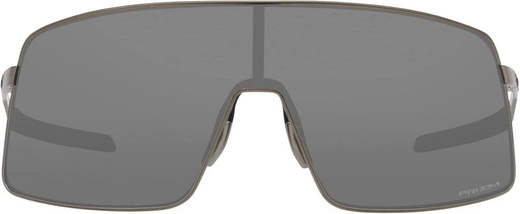 Oakley Men's Classic Sunglasses - Timeless Style & UV Protection | Perfect for Outdoor Activities