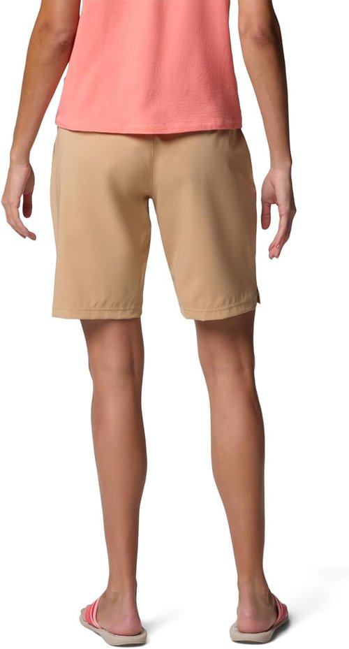 Columbia Women's All-Season Long Shorts - Versatile Comfort for Every Occasion