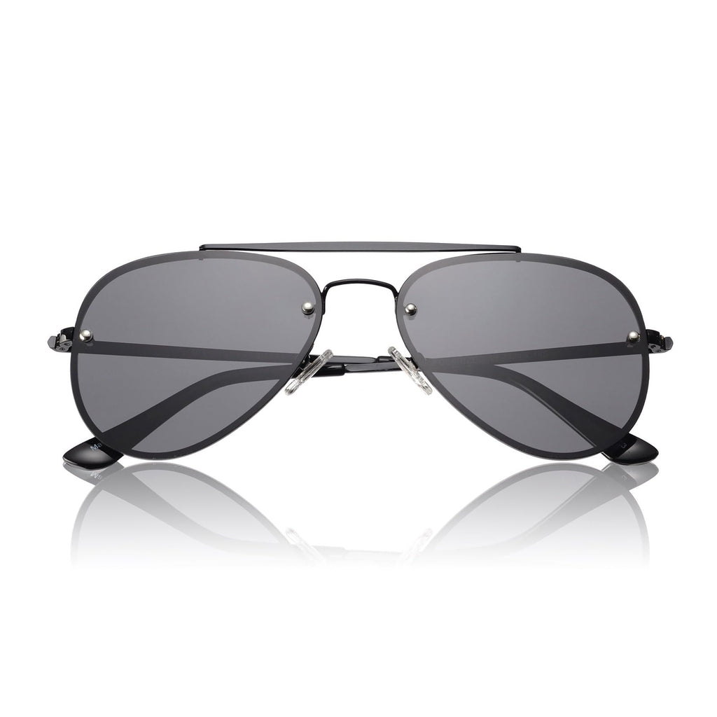 VIVIENFANG Black Sunglasses Woman, Retro Polarized Sun Glasses for Men, Super Dark Shades Womens UV400 Protection VF2224A