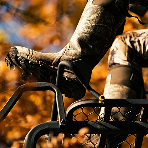 Ground-Level Ratcheting Tree Stand with Wide Mesh Seat - Hunting & Shooting Equipment