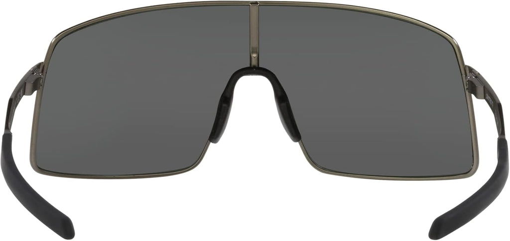 Oakley Men's Classic Sunglasses - Timeless Style & UV Protection | Perfect for Outdoor Activities