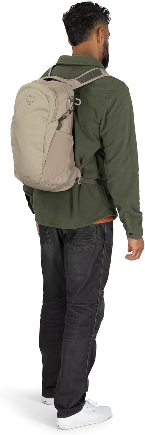 Osprey Daylite Commuter Backpack - Lightweight Everyday Bag with Laptop Sleeve & Water Bottle Pockets