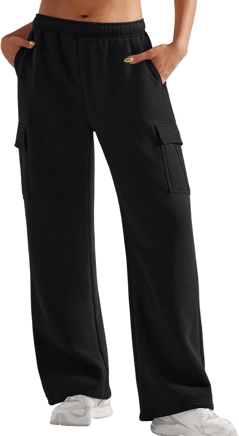 YEOREO Women's Fleece-Lined Cargo Sweatpants - Wide Leg Joggers with Pockets | Comfortable & Stylish