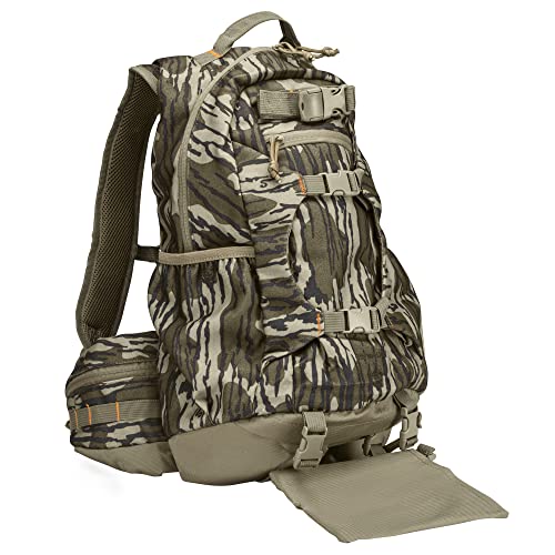 Camouflage Hunting Backpack Waterproof Mossy Oak Bottomland with Rifle & Bow Carry System - 21L