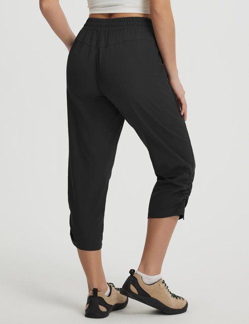 baleaf Women's Capri Pants with Zipper Pockets Lightweight Quick Dry Water Resistant Hiking Travel Capris Pants Elastic Waist Summer Black XL