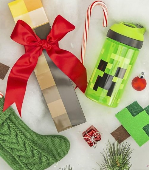 Minecraft Atlantic Creeper Drinks Bottle - Eco-Friendly BPA-Free Plastic Water Bottle with Removable Straw | 450ML Official Merchandise