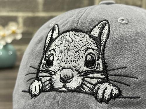 Peeking Squirrel Hat for Men Women Adjustable Embroidered Baseball Cap - Gray
