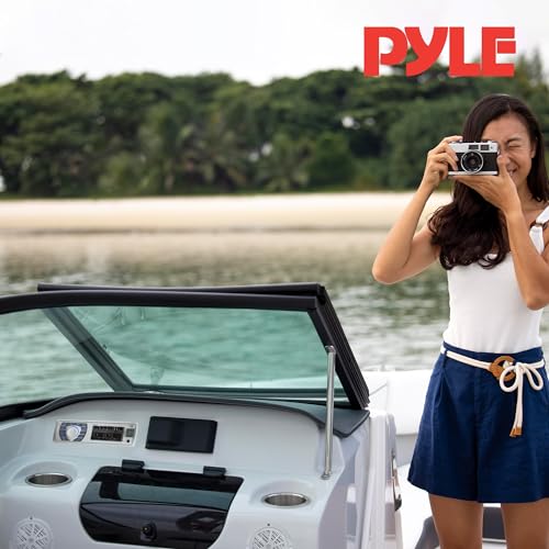 White Marine Receiver & Waterproof 5.25” Speakers Kit - Bluetooth Radio, MP3/USB/SD, In-Dash Stereo