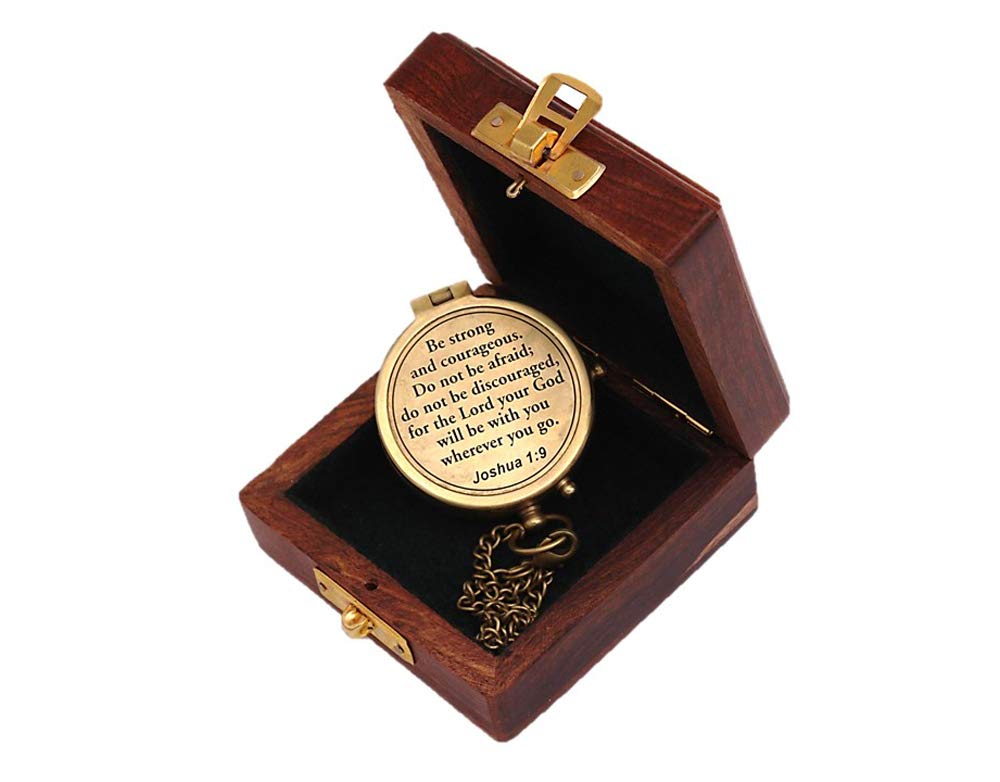 Solid Brass Directional Engraved Compass, Baptism Gifts for Boys Girls, First Communion, Christian Gifts for Men, First Confirmation Gifts for Boys Catholic Gifts, Be Strong and Courageous
