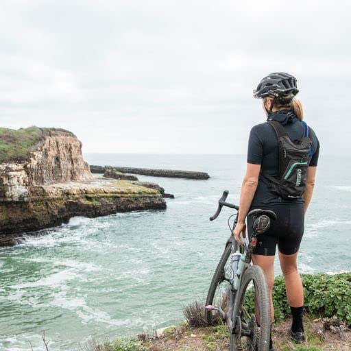 Women’s Chase Bike Hydration Vest - Black Mint, 50oz Reservoir, Lightweight