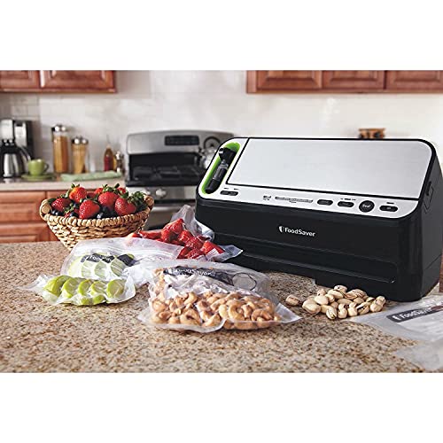 Vacuum Sealer Machine with Automatic Detection & Starter Kit - FoodSaver V4400