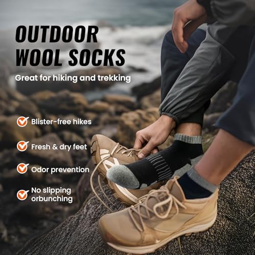 Men's Merino Wool Ankle Running Socks - Black & Grey, Medium, Compression Support