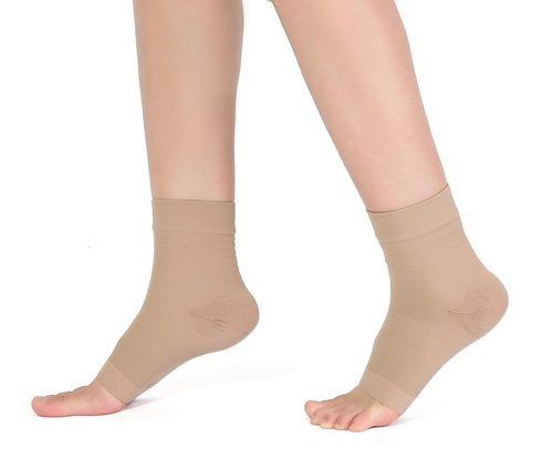 TOFLY® Plantar Fasciitis Socks for Women Men, Truly 20-30mmHg Compression Socks for Arch & Ankle Support, Foot Care Compression Sleeves for Injury Recovery, Eases Swelling, Pain Relief, Beige M