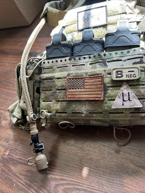 Hanks Surplus Replacement Hydration Pack Quick Connect Drinking Tube Hose Magnetic Clip Holder TAN 499