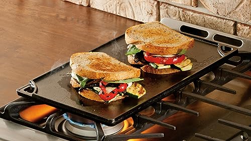 Lodge Wanderlust Series Cast Iron Combo Cooker 3.2 Quart – Versatile All-in-One Skillet & Griddle