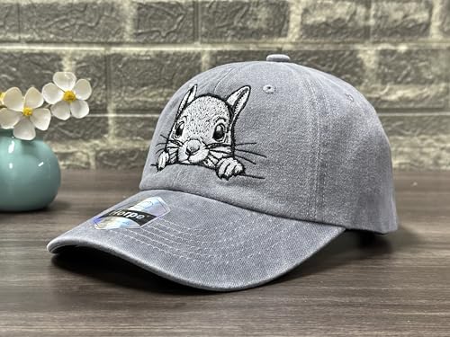 Peeking Squirrel Hat for Men Women Adjustable Embroidered Baseball Cap - Gray