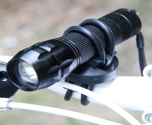 Bicycle Mountain Bike Flashlight Bracket Light Clip 360 Degree Universal Flashlight Clamp Tube Rack Cycling Light Shelf Fit Night Riding