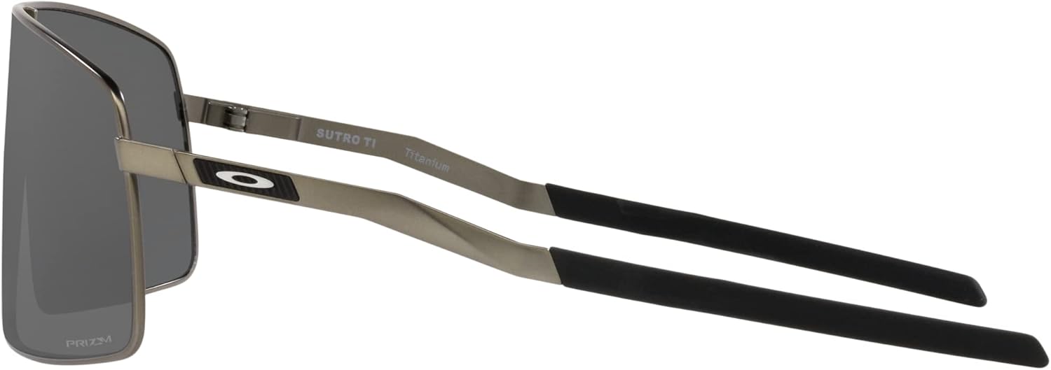 Oakley Men's Classic Sunglasses - Timeless Style & UV Protection | Perfect for Outdoor Activities