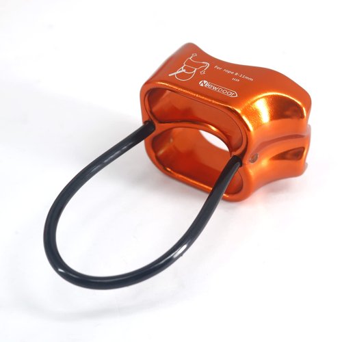 NewDoar Climbing Abseiling Belay Device Professional ATC Rappelling Descender 25KN V-grooved Safety Equipment (Orange)