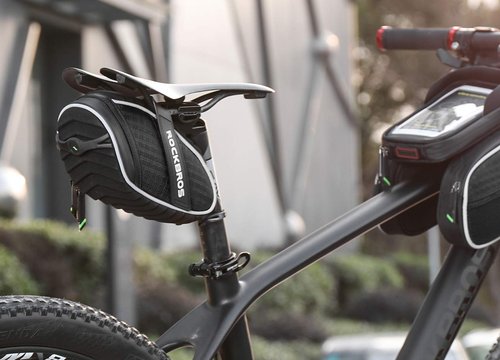 ROCKBROS Bike Seat Bag, Bicycle Saddle Bag Under Seat 3D Shell Cycling Seat Pack for Mountain Road Bikes Black