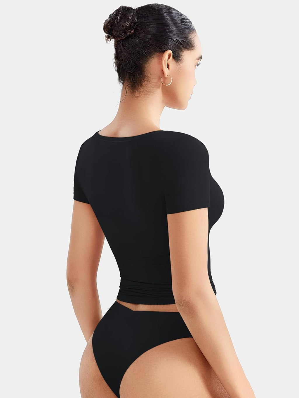 YEOREO Women's Slim Fit Crop Top - Short Sleeve Scoop Neck - Double Lined - Black