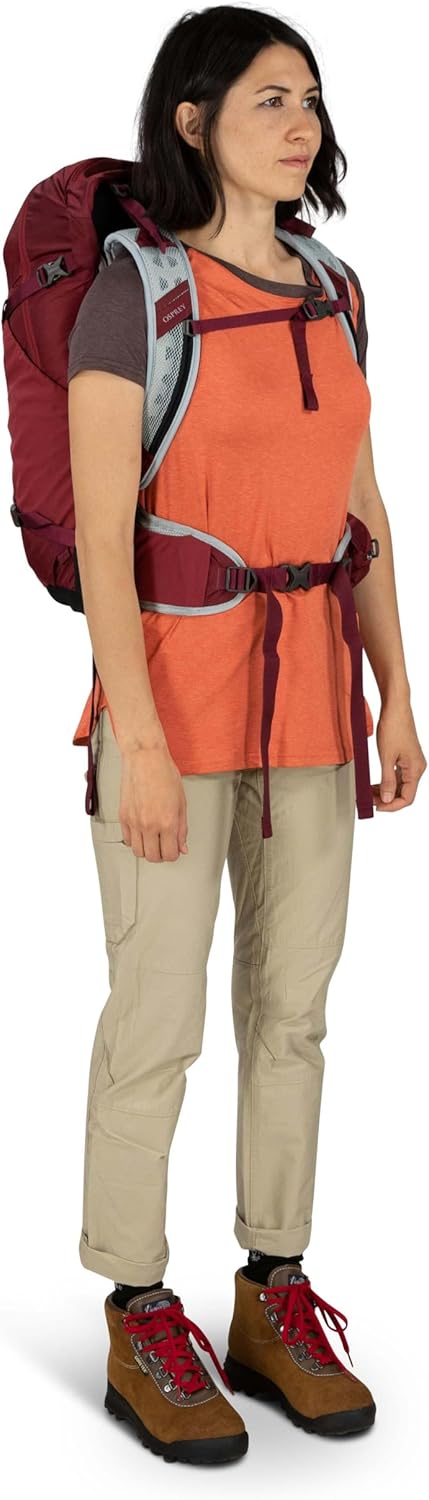 Osprey Hikelite 28L Lightweight Hiking Backpack - Durable Travel Daypack with Rain Cover | Pine Leaf Green, M/L